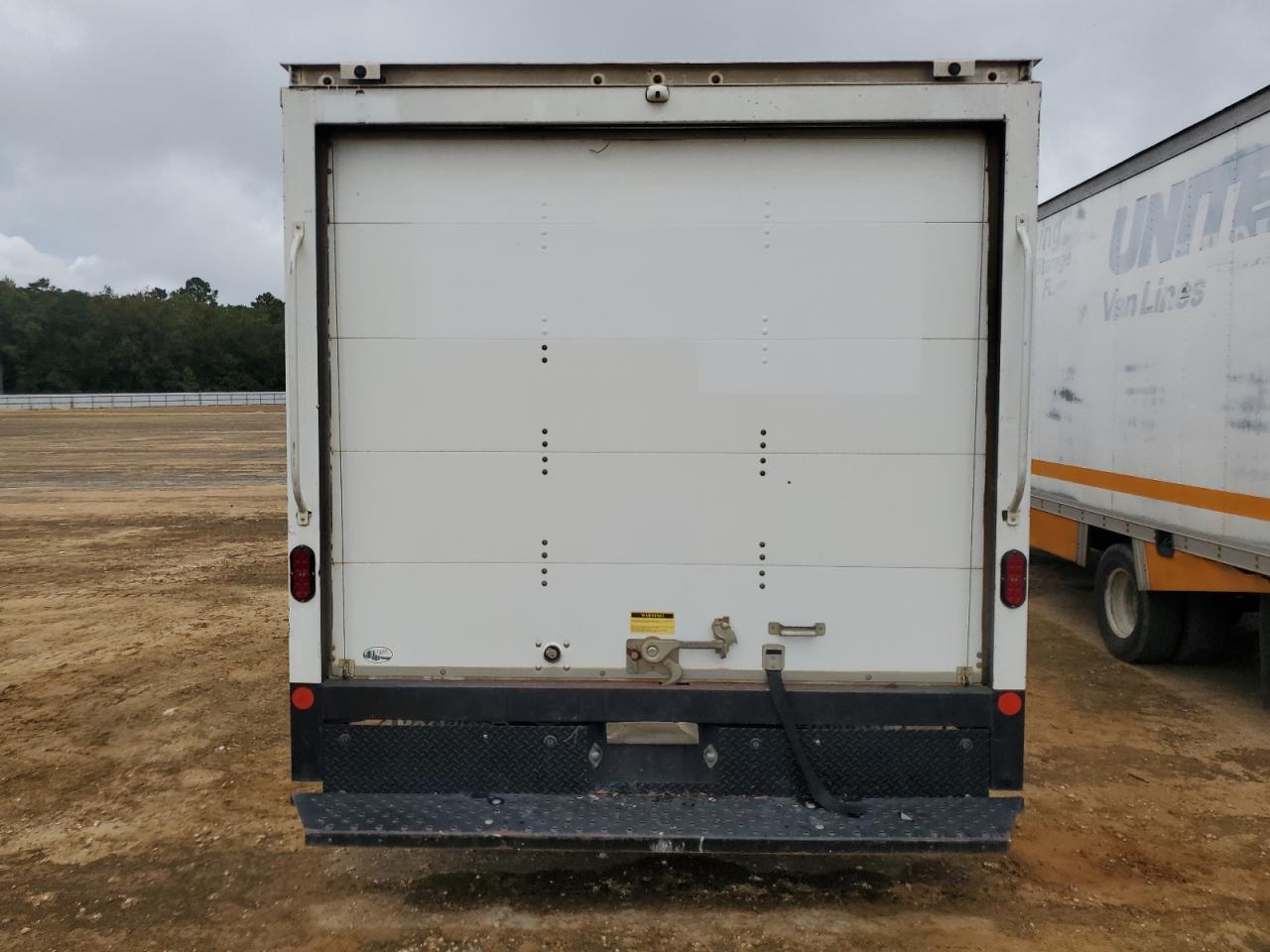 2023 Ford Econoline - Delivery Truck VIN: 1FDWE3FK4PDD09832 Lot: 81101815