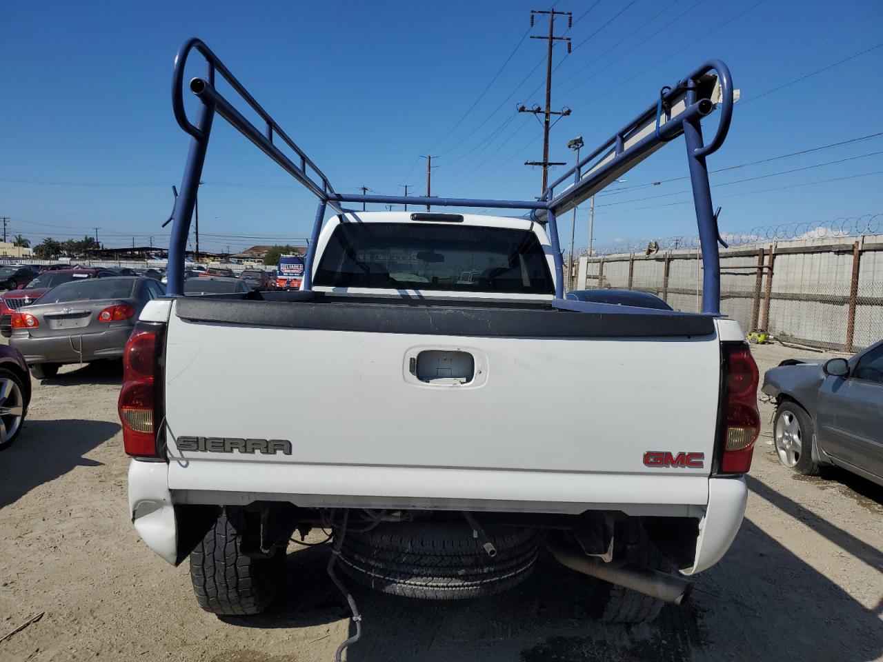 2003 GMC Sierra 2500 VIN: 1GTHC29U93E369846 Lot: 81761955