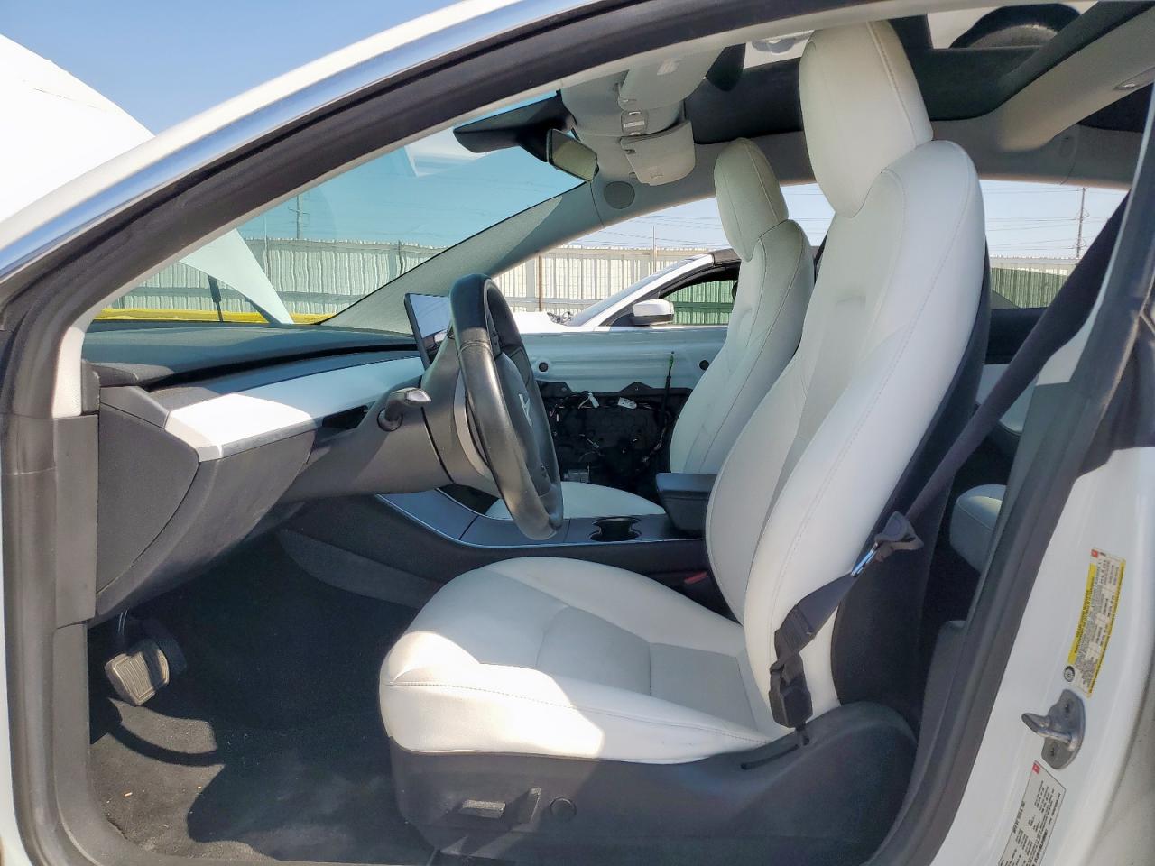 2018 Tesla Model 3 VIN: 5YJ3E1EB8JF099961 Lot: 72001015