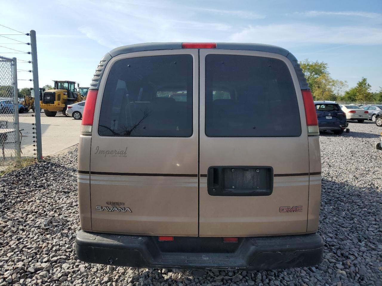1998 GMC Savana Rv G1500 VIN: 1GDFG15R7W1044739 Lot: 72016405