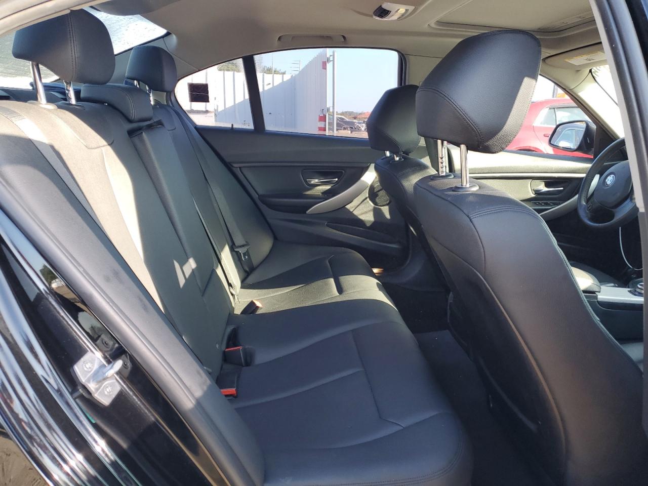 2015 BMW 320 I xDrive VIN: WBA3C3G56FNS73332 Lot: 81067435