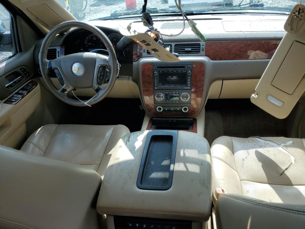 2011 Chevrolet Tahoe C1500 Ltz VIN: 1GNSCCE03BR220474 Lot: 71074125
