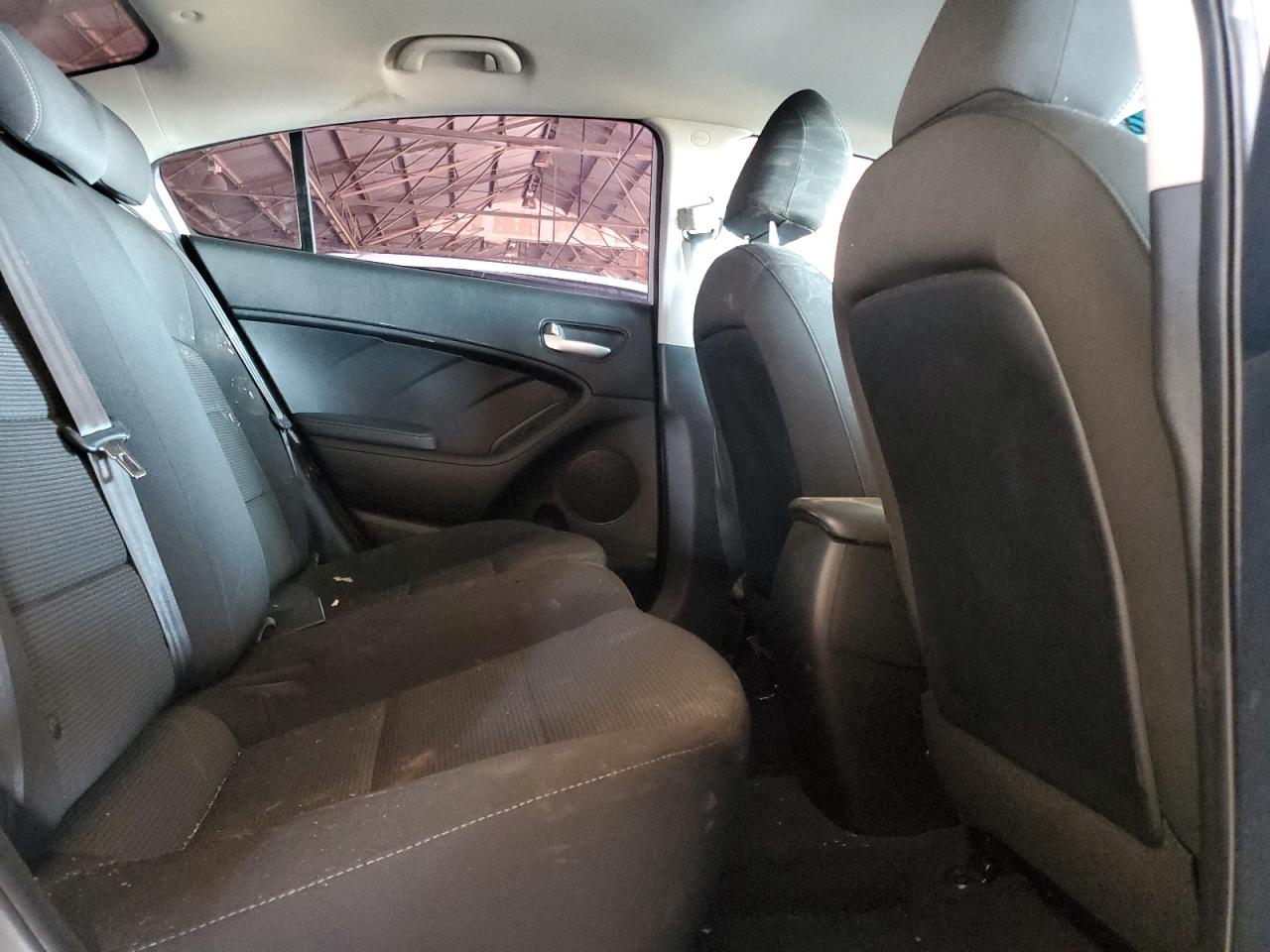 2018 Kia Forte Lx VIN: 3KPFK4A70JE272452 Lot: 84782545