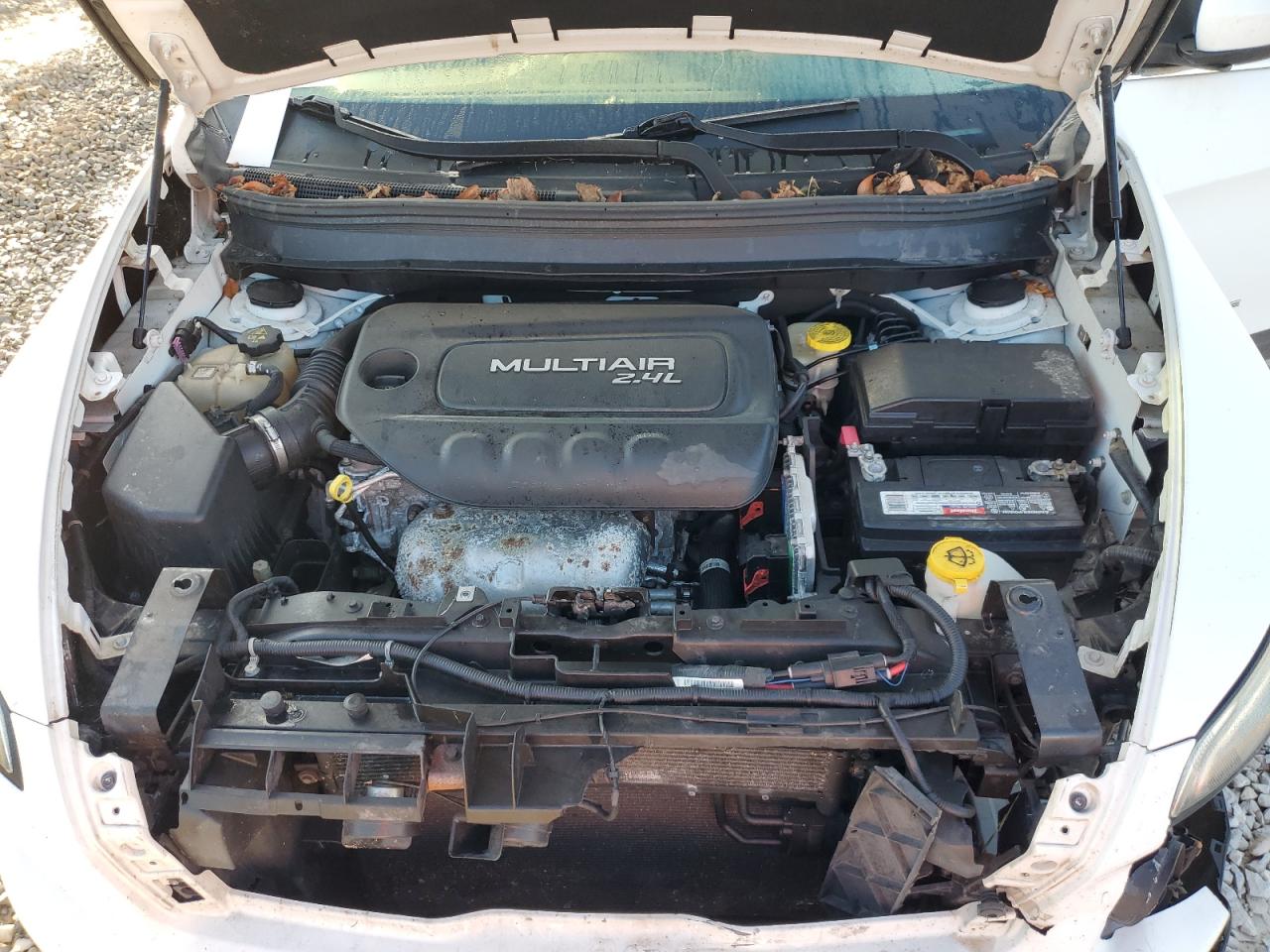 2015 Jeep Cherokee Latitude VIN: 1C4PJLCBXFW771274 Lot: 81843885