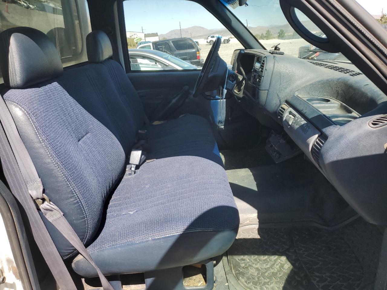 1995 Chevrolet Gmt-400 C2500 VIN: 1GCGC24K4SE232295 Lot: 80211055