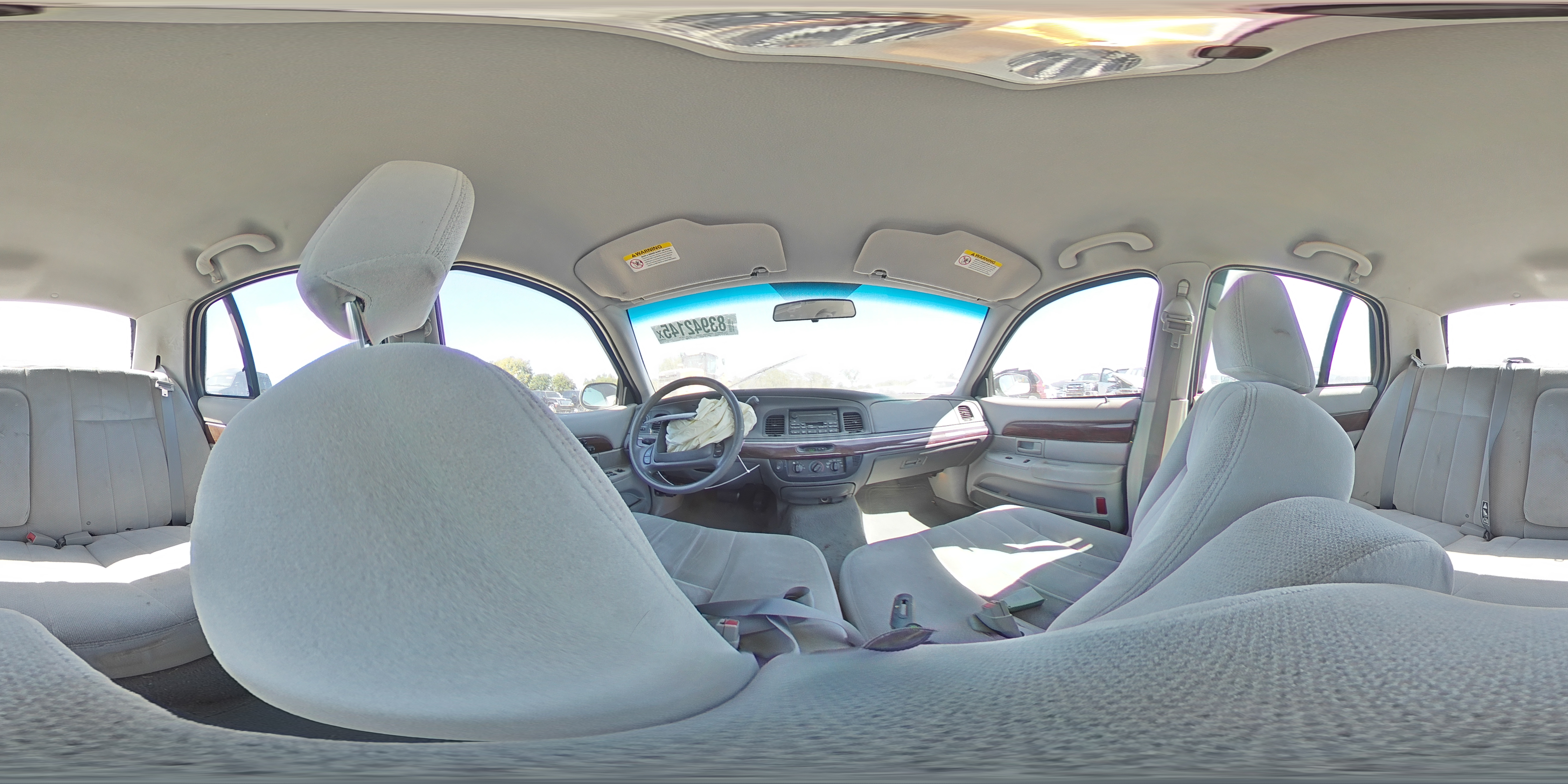 2003 Mercury Grand Marquis Gs VIN: 2MEFM74WX3X603726 Lot: 83942145