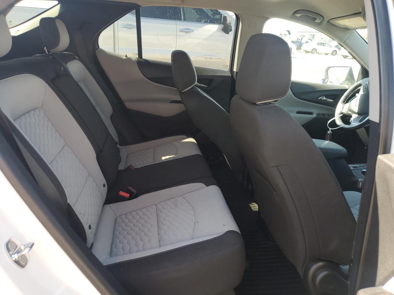 2018 Chevrolet Equinox Lt VIN: 2GNAXJEVXJ6153611 Lot: 84196465