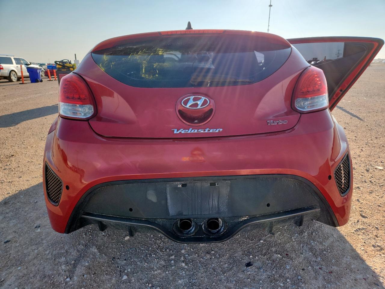 2013 Hyundai Veloster Turbo VIN: KMHTC6AE8DU143550 Lot: 70534065