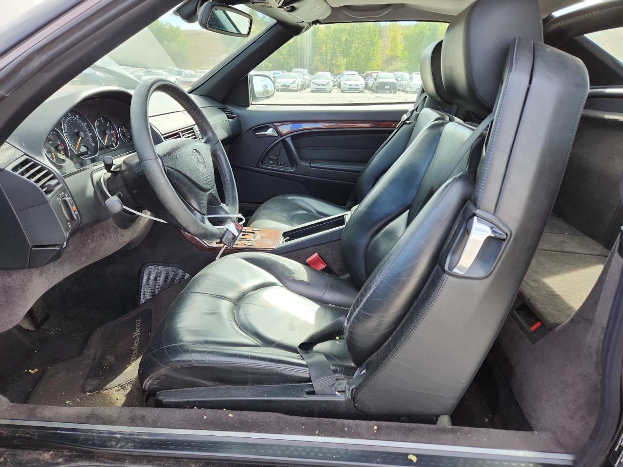 2000 Mercedes-Benz Sl 500 VIN: WDBFA68F9YF189077 Lot: 81787735