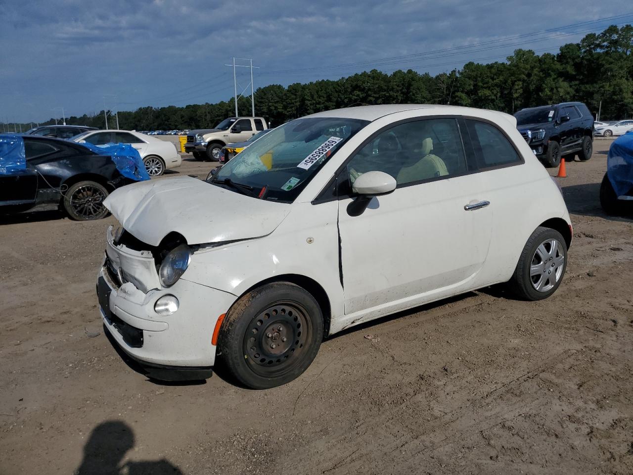 FIAT 500 2015. Lot# 69688595. VIN 3C3CFFARXFT643192. Photo 1