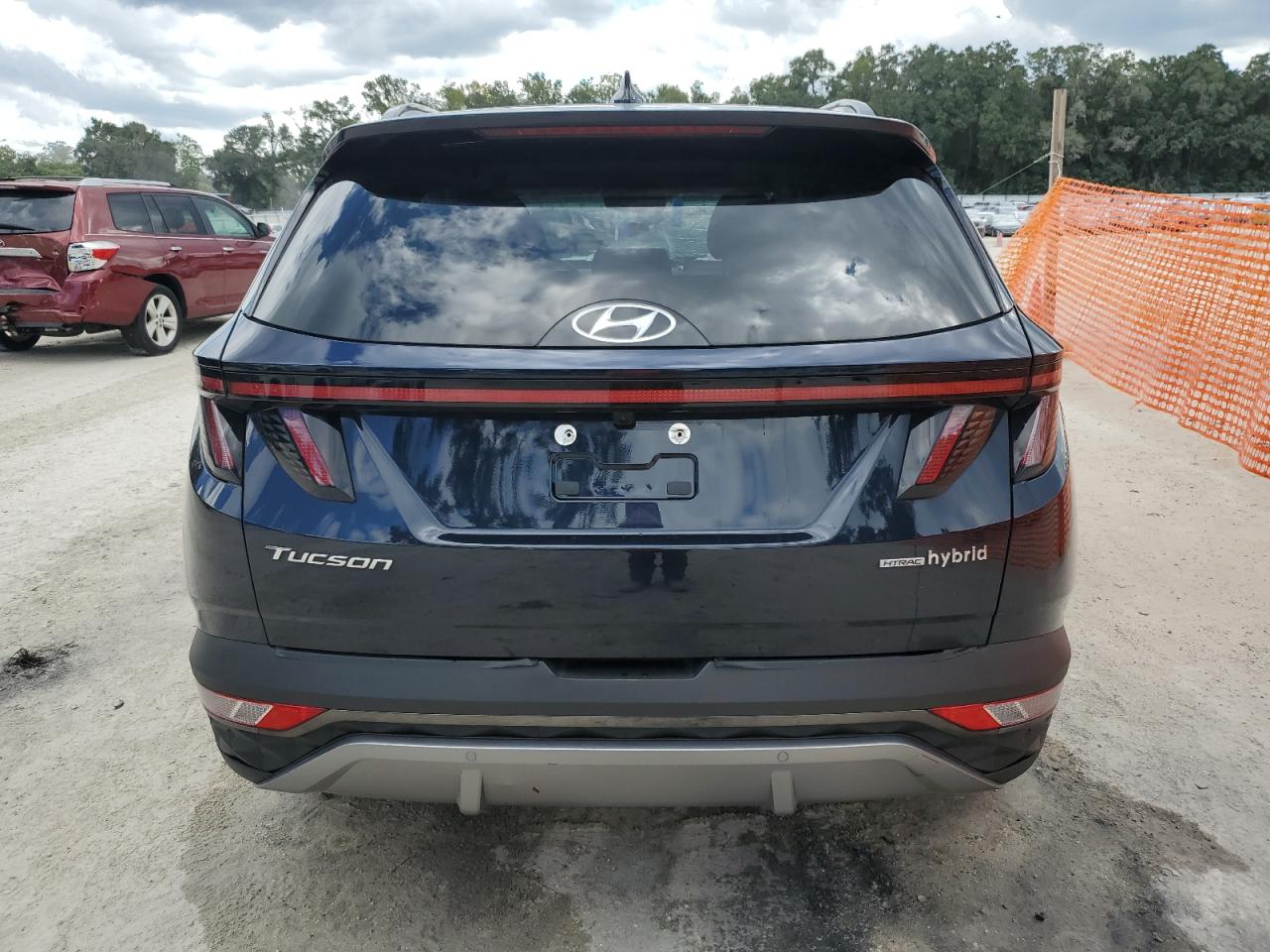 2023 Hyundai Tucson Limited VIN: KM8JECA10PU126047 Lot: 82045885