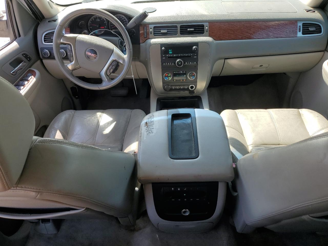 2007 GMC Yukon Xl K1500 VIN: 1GKFK16327J262025 Lot: 69991535