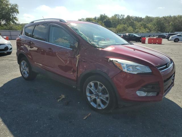  FORD ESCAPE 2016 Красный