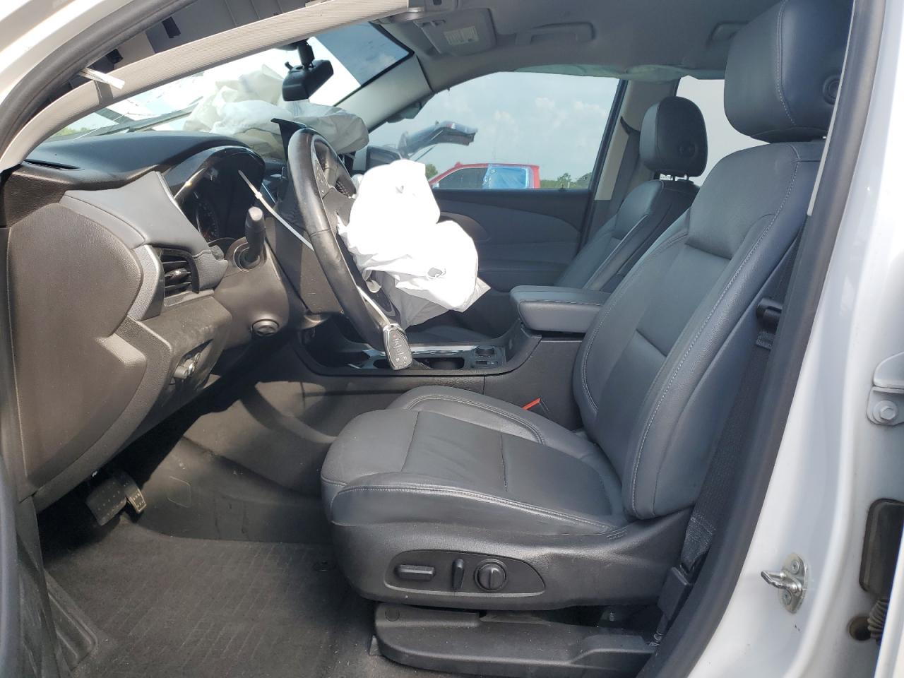 2018 Chevrolet Traverse Premier VIN: 1GNEVJKW5JJ102928 Lot: 81149555