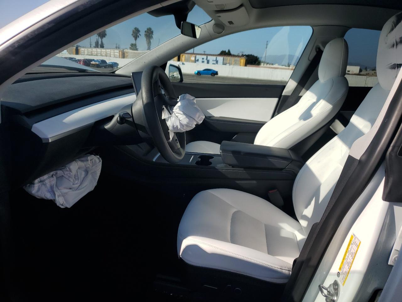 2021 Tesla Model Y VIN: 5YJYGDEEXMF276123 Lot: 84660505