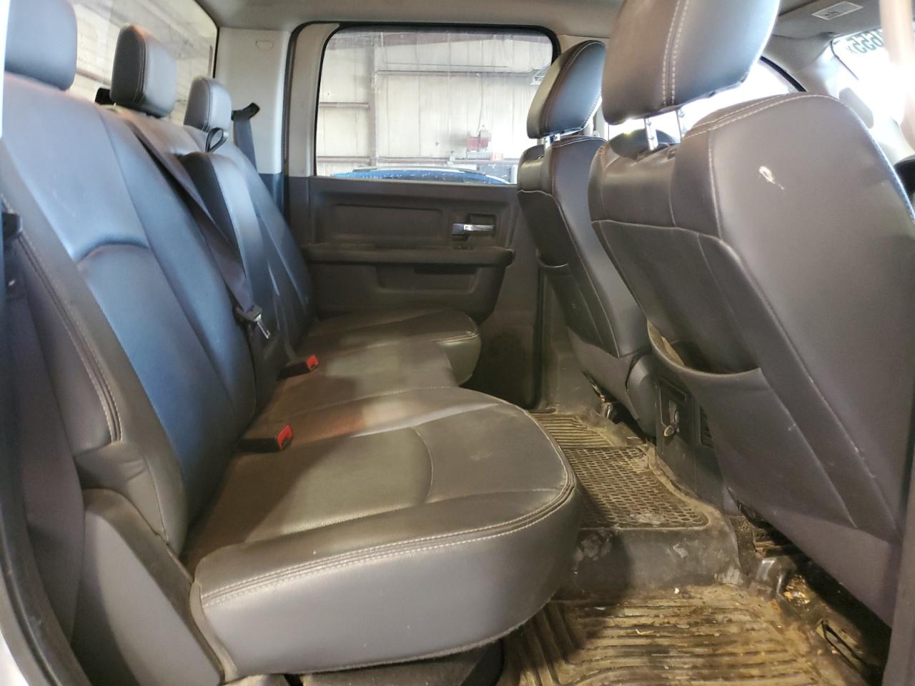 2010 Dodge Ram 1500 VIN: 1D7RV1CT6AS123009 Lot: 81144655