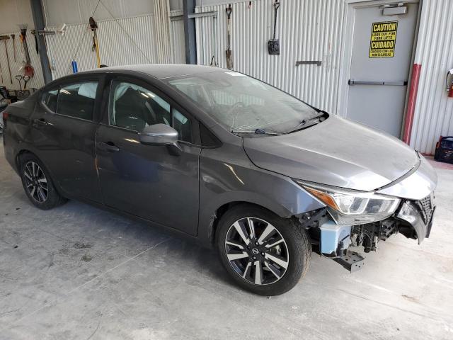  NISSAN VERSA 2021 Серый