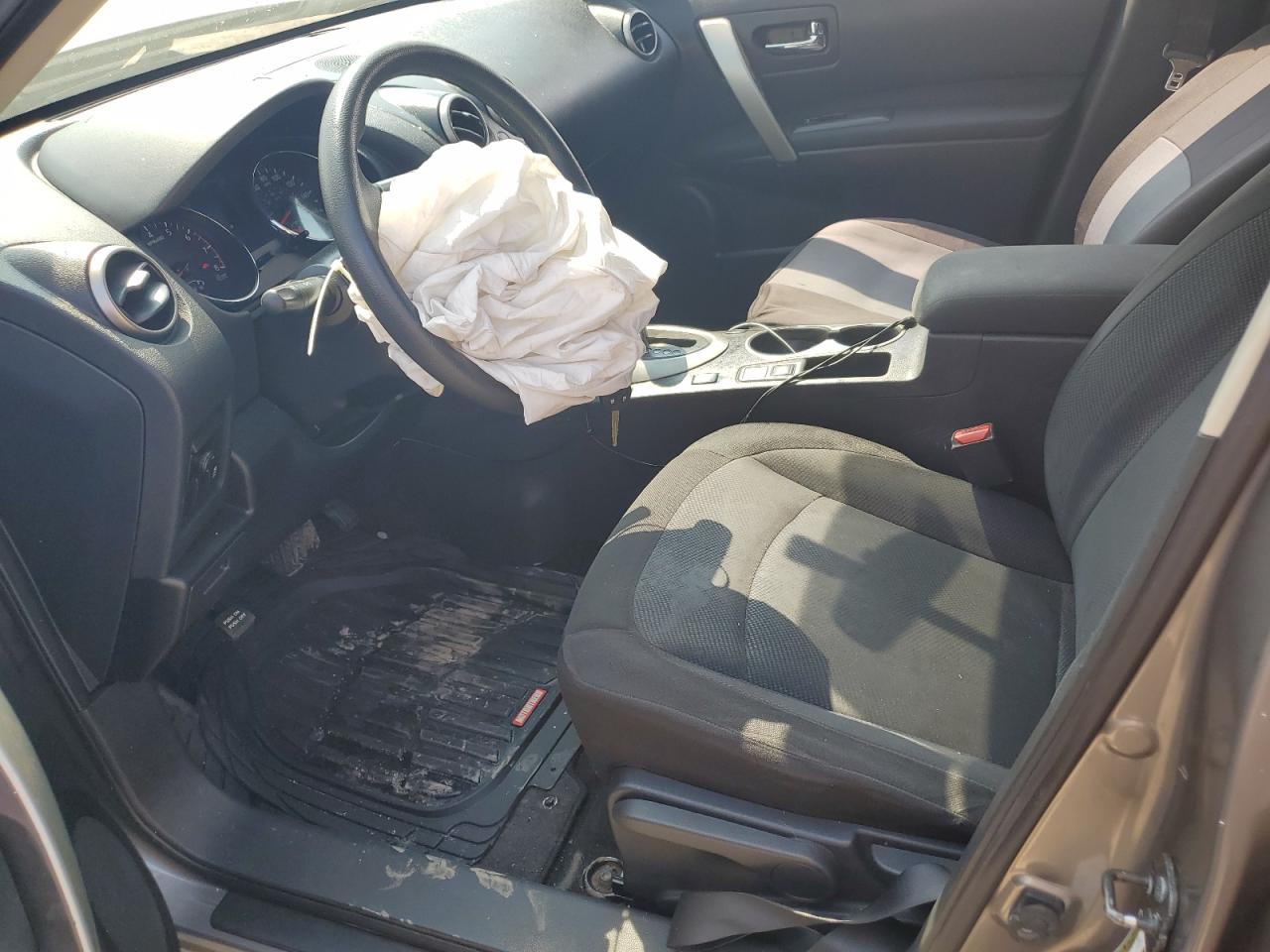 2015 Nissan Rogue Select S VIN: JN8AS5MT3FW665548 Lot: 80866625