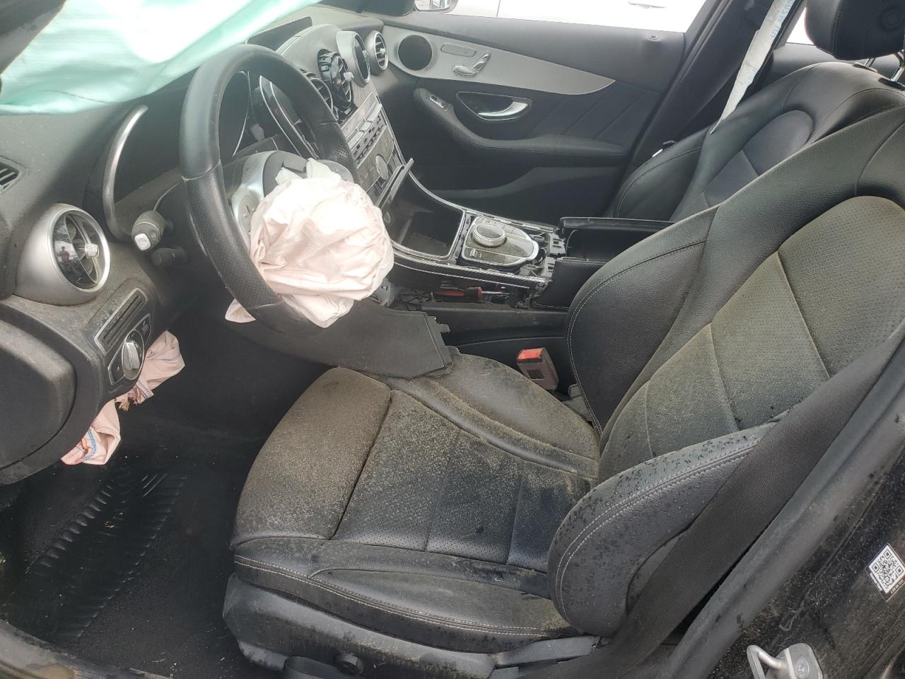 2020 Mercedes-Benz C 300 VIN: 55SWF8DBXLU323558 Lot: 70176315