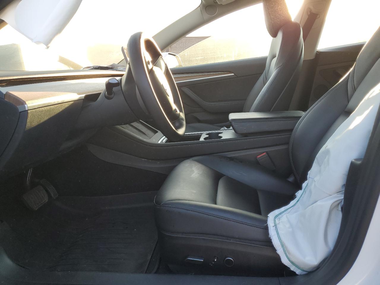 2022 Tesla Model 3 VIN: 5YJ3E1EB0NF355368 Lot: 81906755