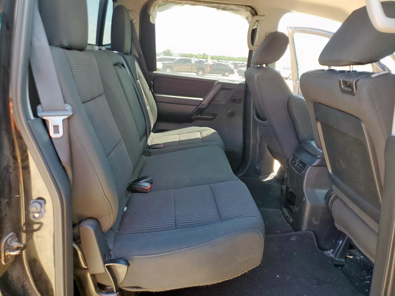 2014 Nissan Titan S VIN: 1N6BA0ED8EN518155 Lot: 71921185