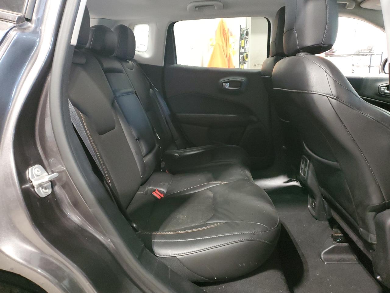 2018 Jeep Compass Latitude VIN: 3C4NJDBB6JT179674 Lot: 71610295