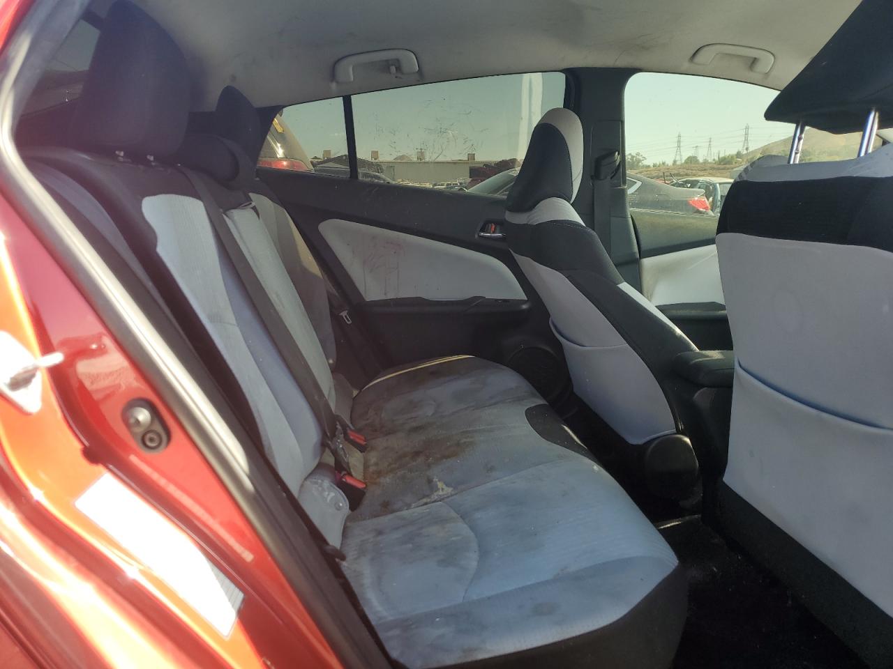 2017 Toyota Prius VIN: JTDKBRFU4H3553262 Lot: 70856655