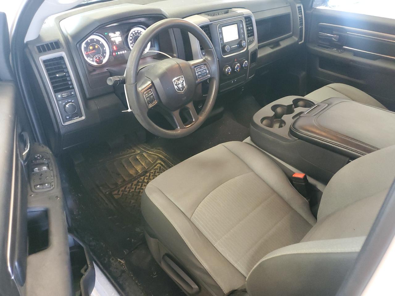 2022 Ram 1500 Classic Tradesman VIN: 3C6JR6DT8NG187788 Lot: 80443675