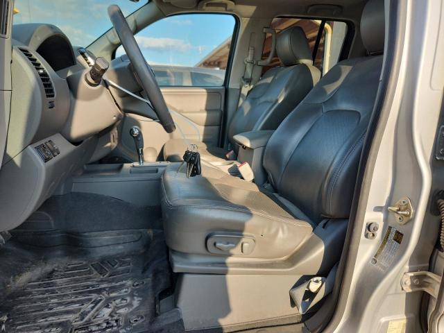  NISSAN FRONTIER 2019 Srebrny