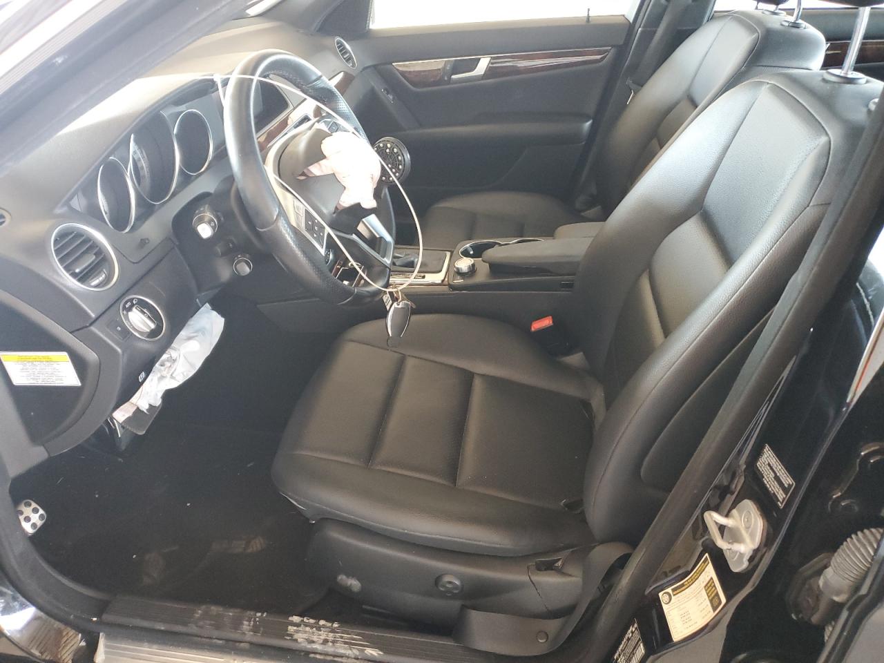 2013 Mercedes-Benz C 300 4Matic VIN: WDDGF8AB8DR301392 Lot: 84834735