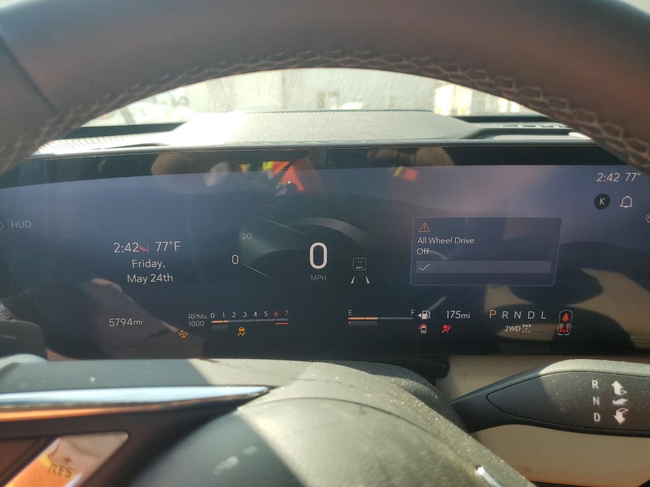 2025 Buick Enclave Preferred VIN: 5GAEVARSXSJ102681 Lot: 80819285