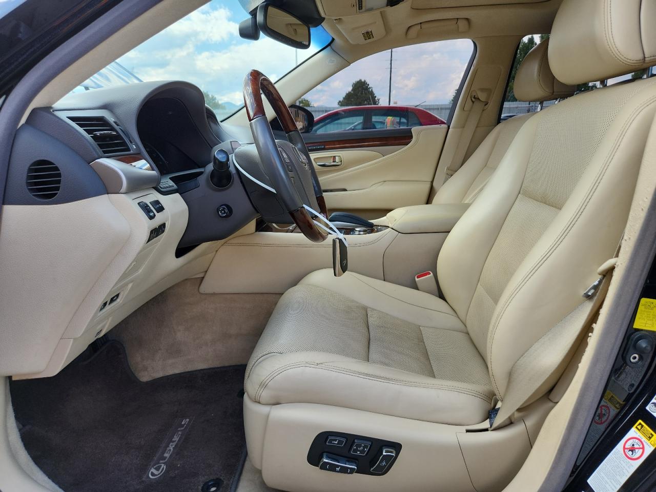 2013 Lexus Ls 460L VIN: JTHDL1EF6D5005769 Lot: 80915295