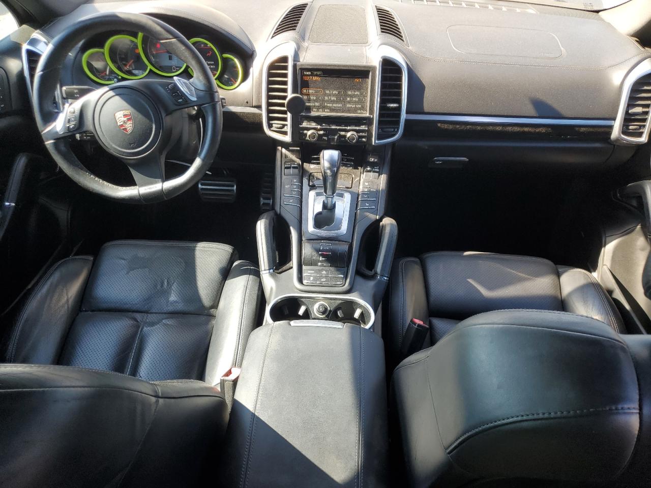 2012 Porsche Cayenne S Hybrid VIN: WP1AE2A29CLA90588 Lot: 84244395