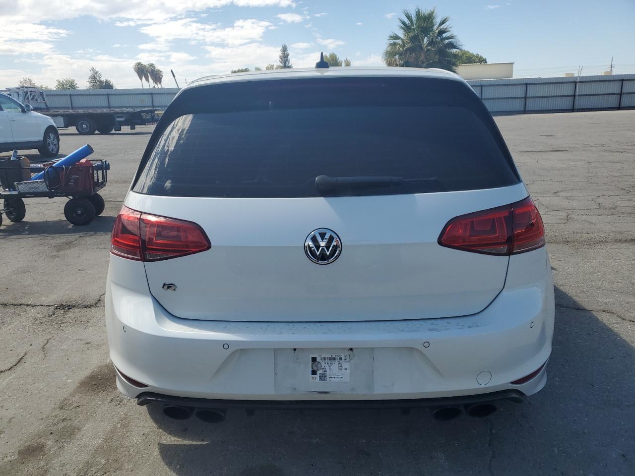 2017 Volkswagen Golf R VIN: WVWVF7AUXHW142105 Lot: 82137035