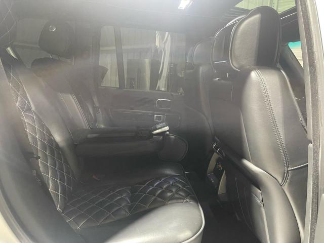 2011 LAND ROVER RANGE ROVER HSE LUXURY  