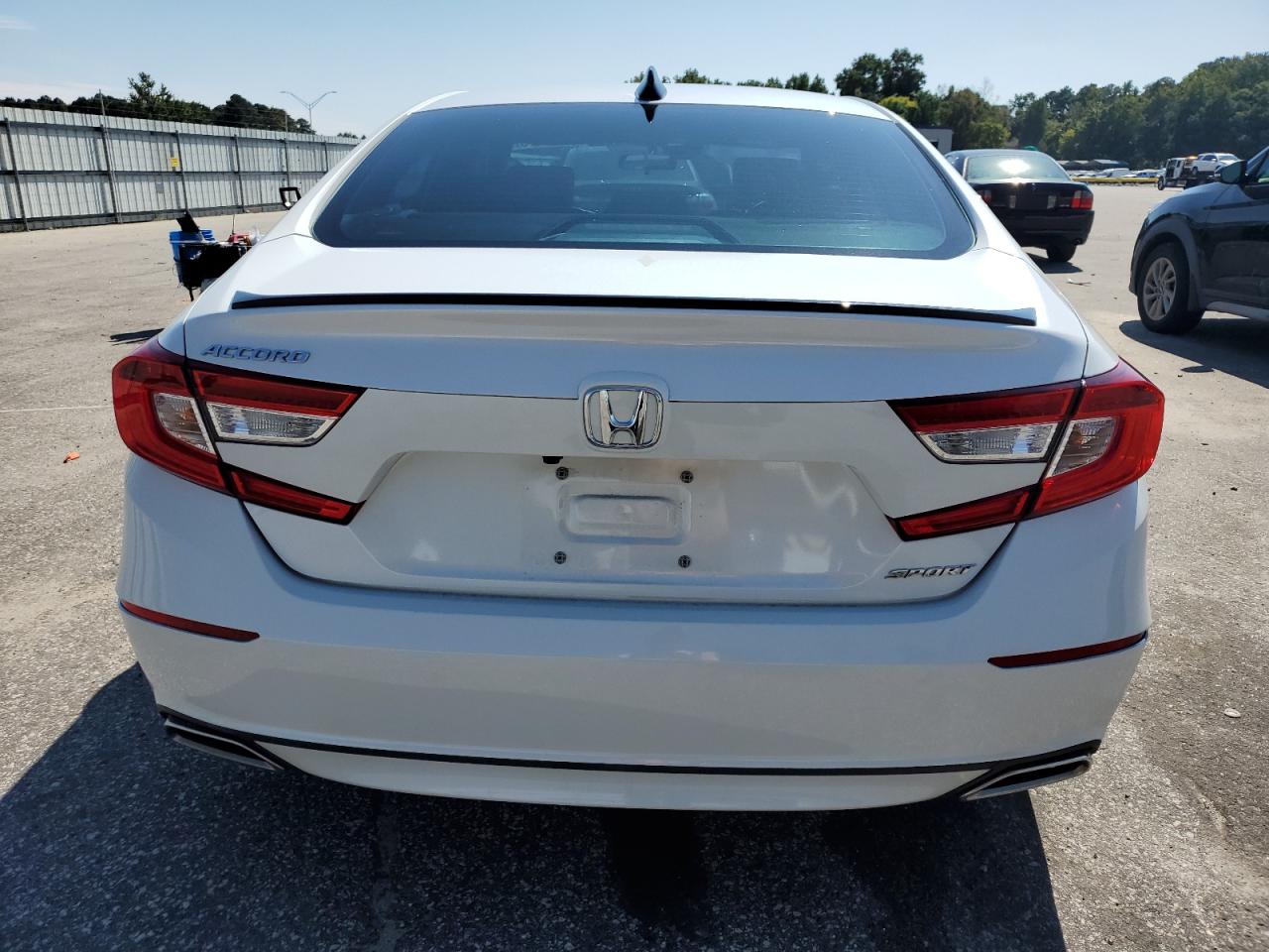 2022 Honda Accord Sport VIN: 1HGCV1F30NA037400 Lot: 71930075