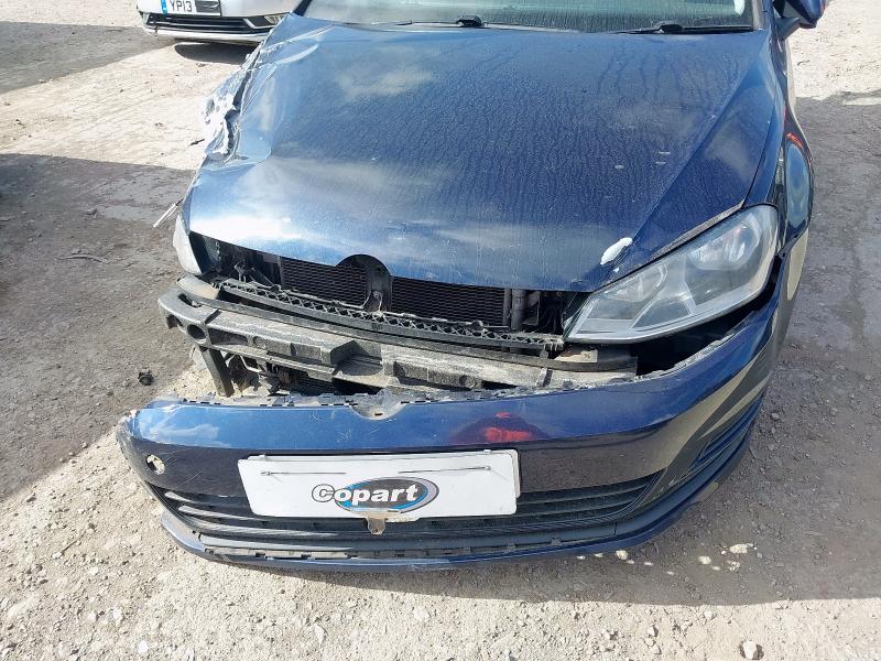 2013 VOLKSWAGEN GOLF SE