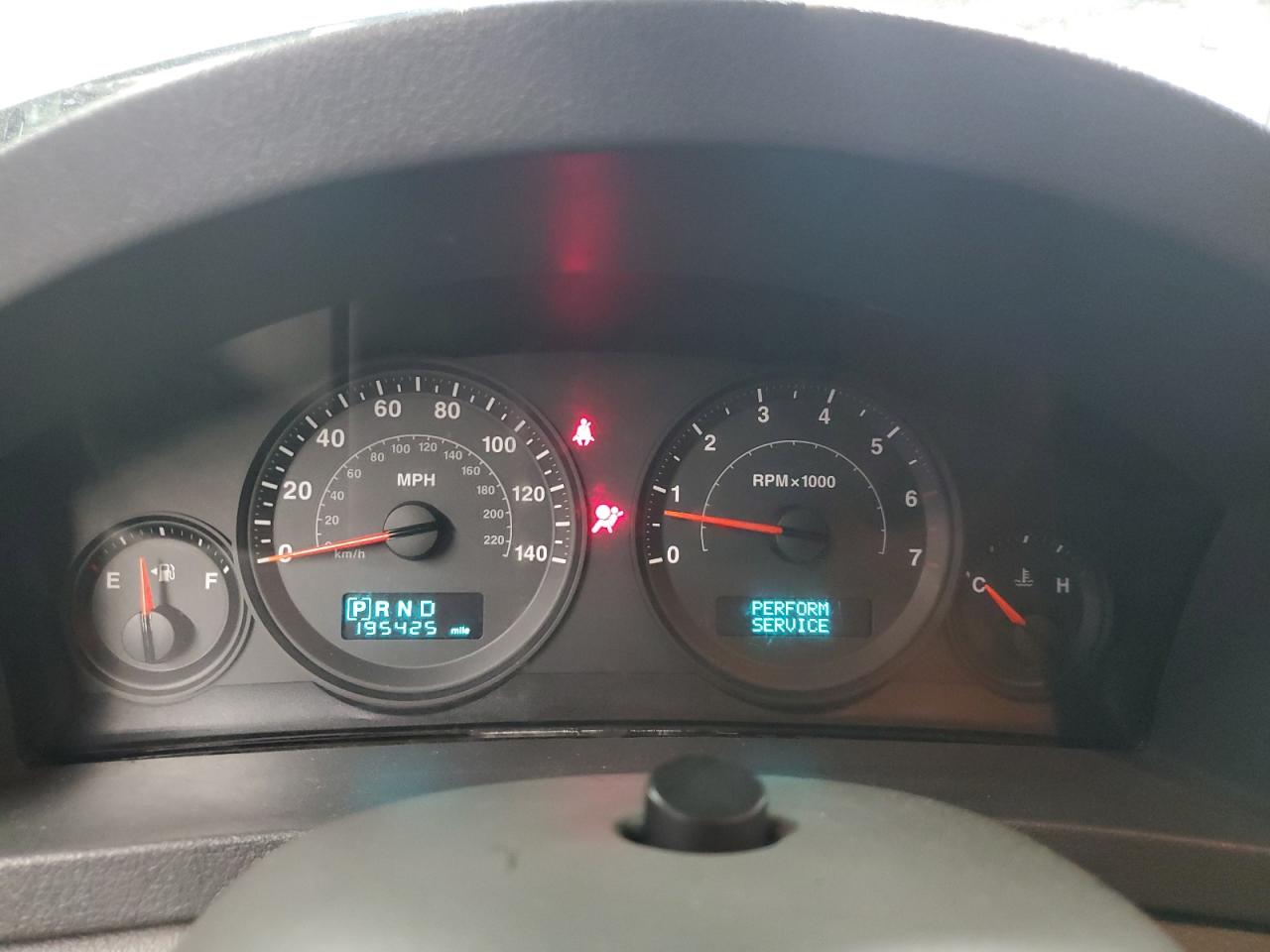 2005 Jeep Grand Cherokee Laredo VIN: 1J4GR48K05C567598 Lot: 81385745