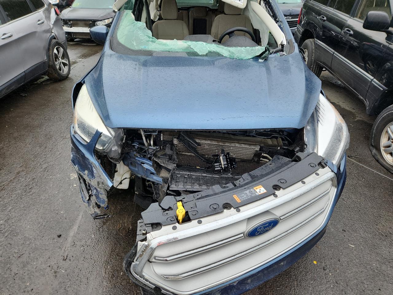 2018 Ford Escape Se VIN: 1FMCU0GD4JUC38384 Lot: 81070145