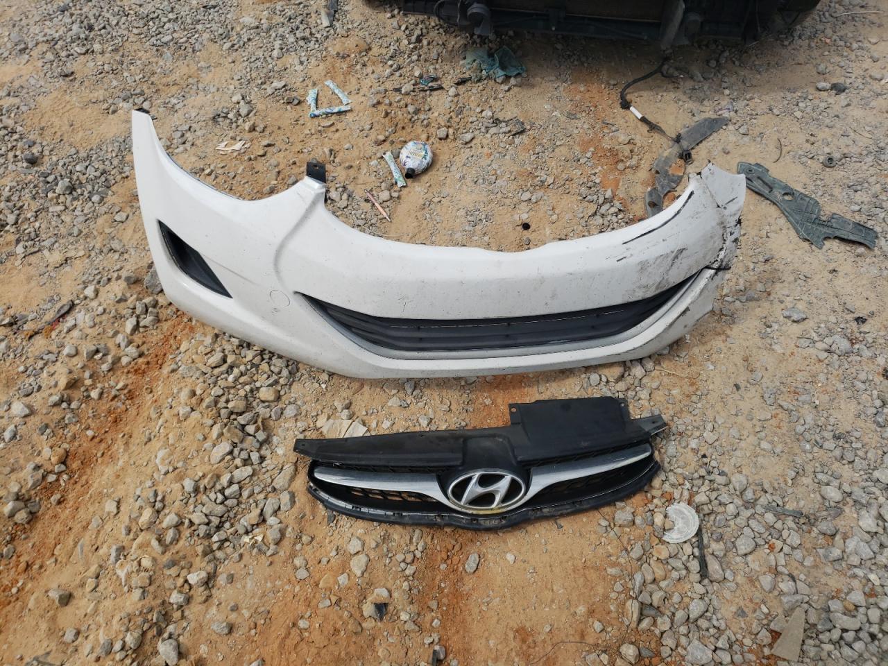 2013 Hyundai Elantra Gls VIN: 5NPDH4AE5DH444270 Lot: 81626515