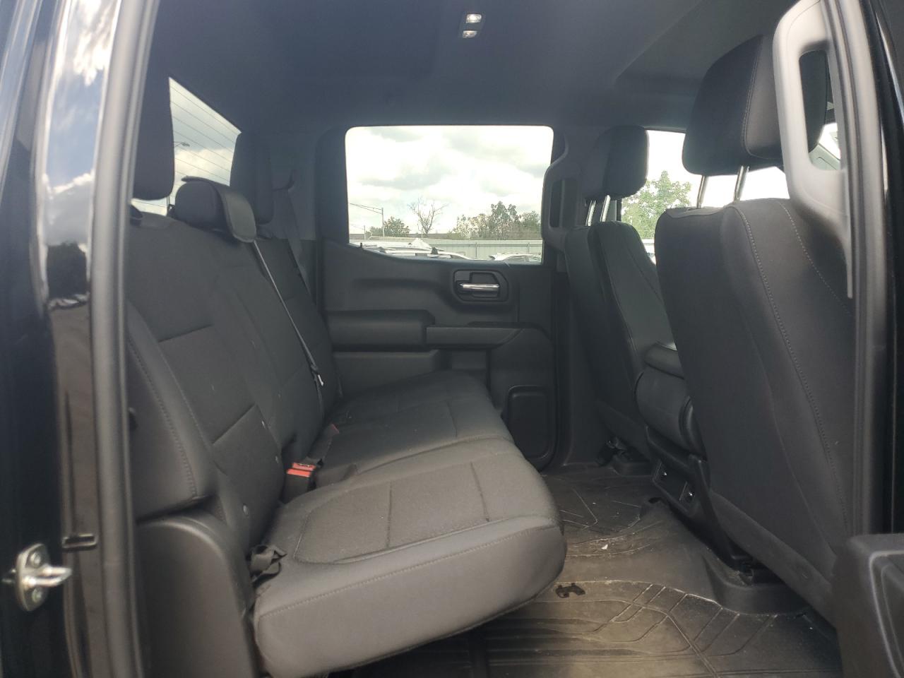 2021 Chevrolet Silverado K1500 Custom VIN: 3GCPYBEK0MG410585 Lot: 70692265