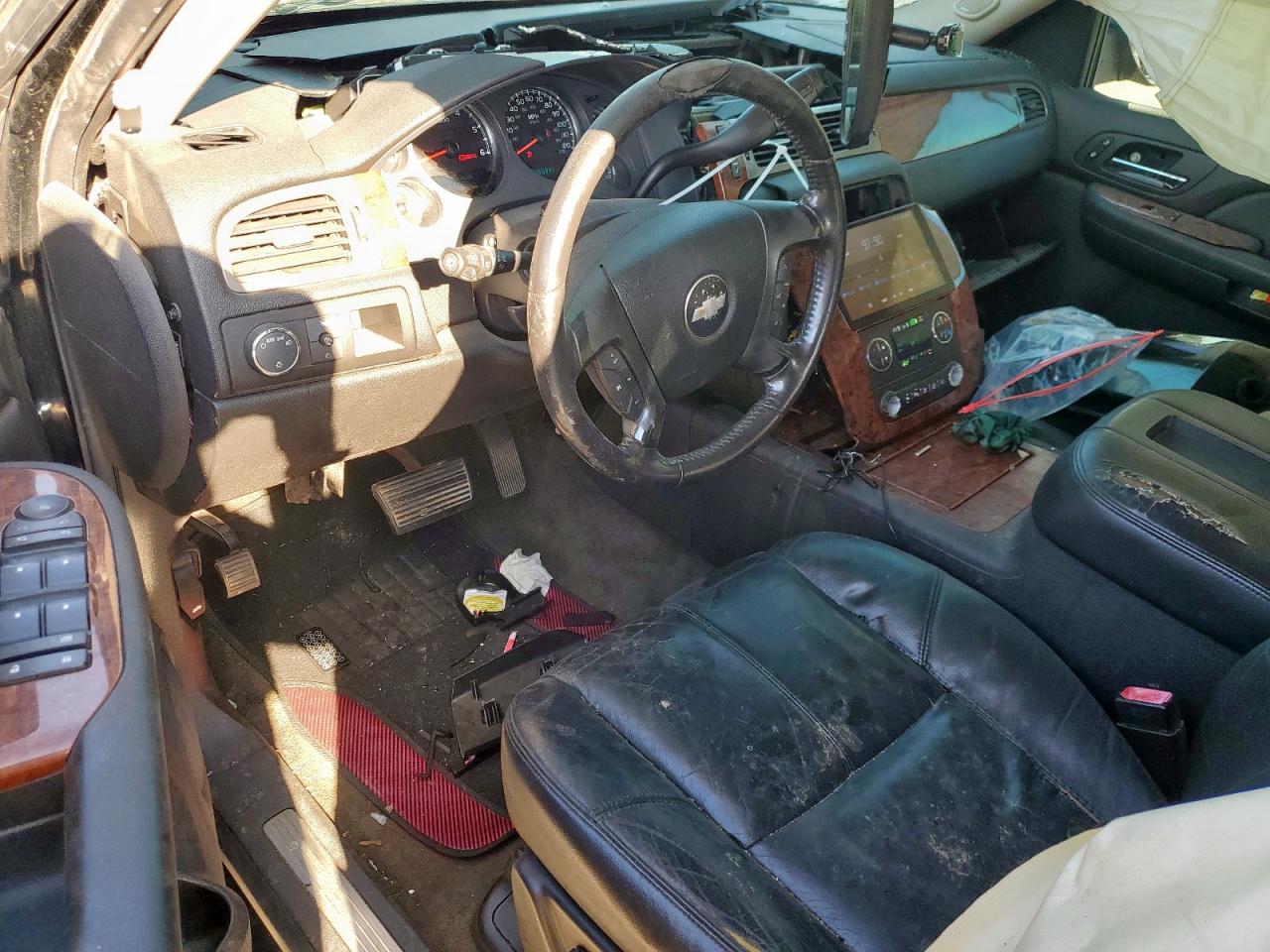 2008 Chevrolet Tahoe C1500 VIN: 1GNFC13098R154157 Lot: 81831325