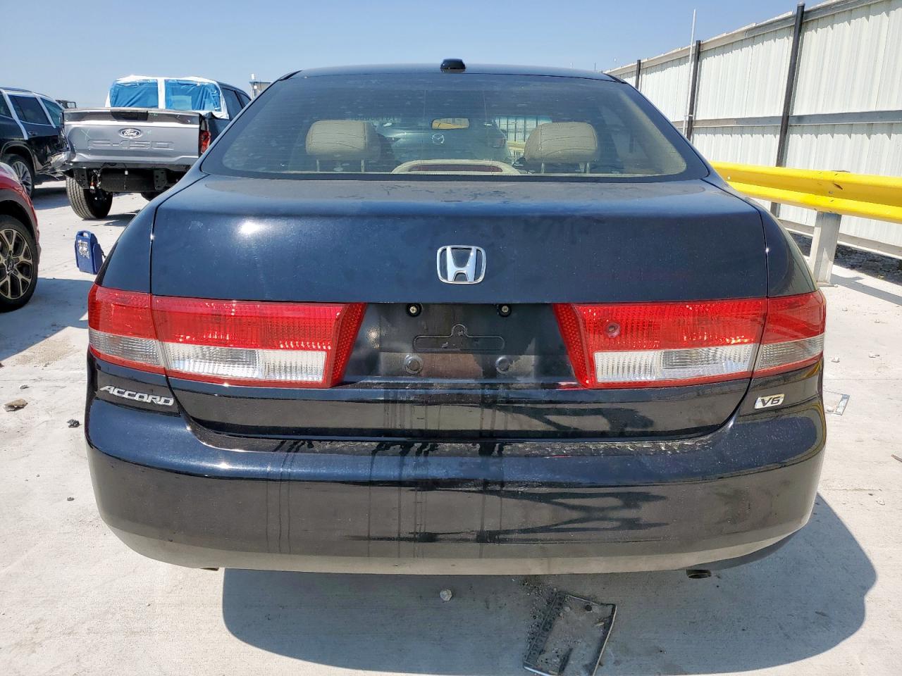 2004 Honda Accord Ex VIN: 1HGCM66594A046869 Lot: 70150065
