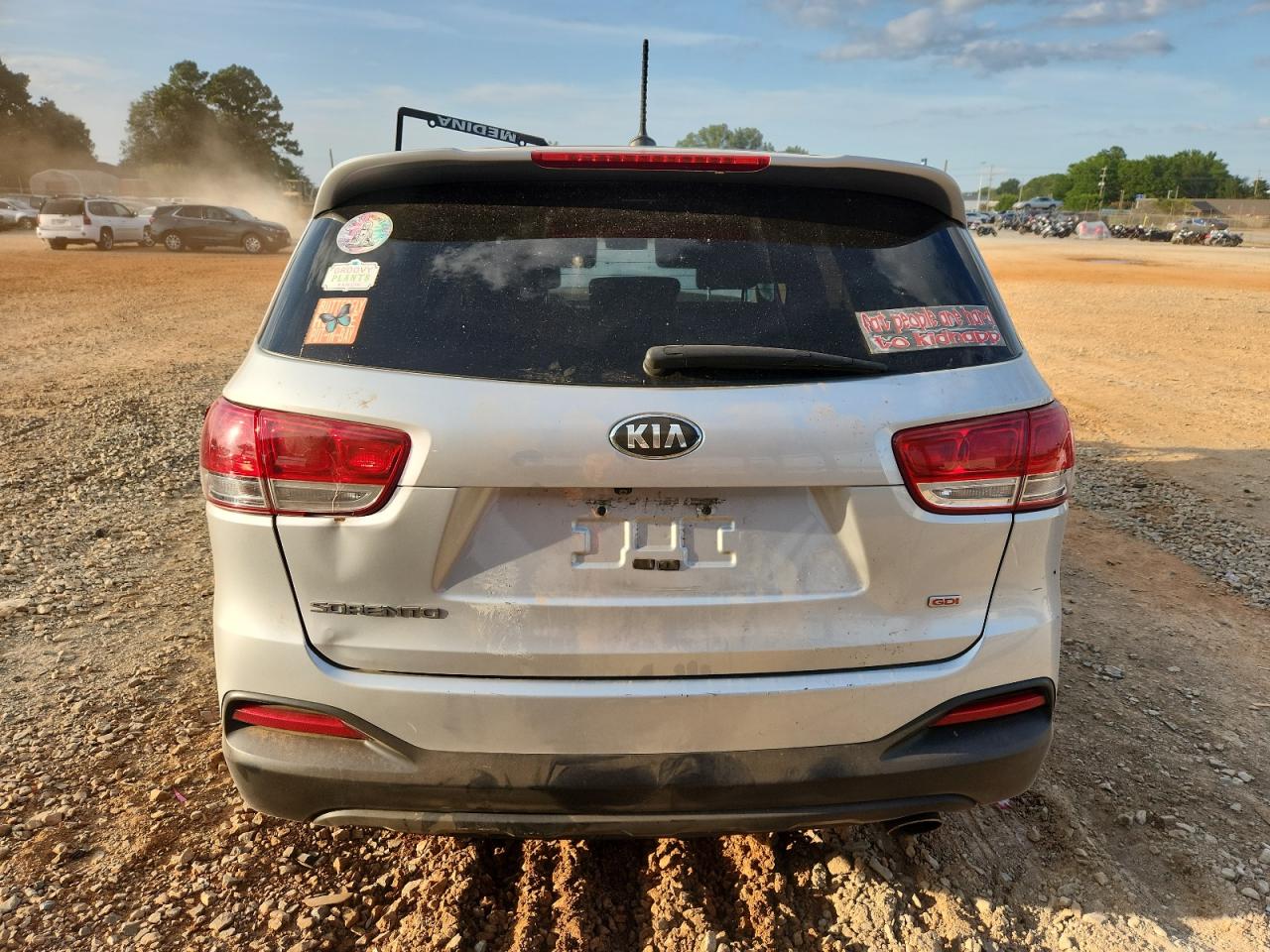 2018 Kia Sorento Lx VIN: 5XYPG4A3XJG399585 Lot: 80083195