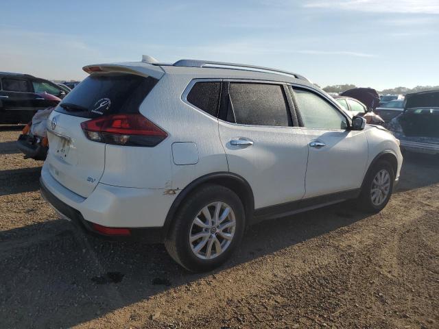  NISSAN ROGUE 2018 Белы