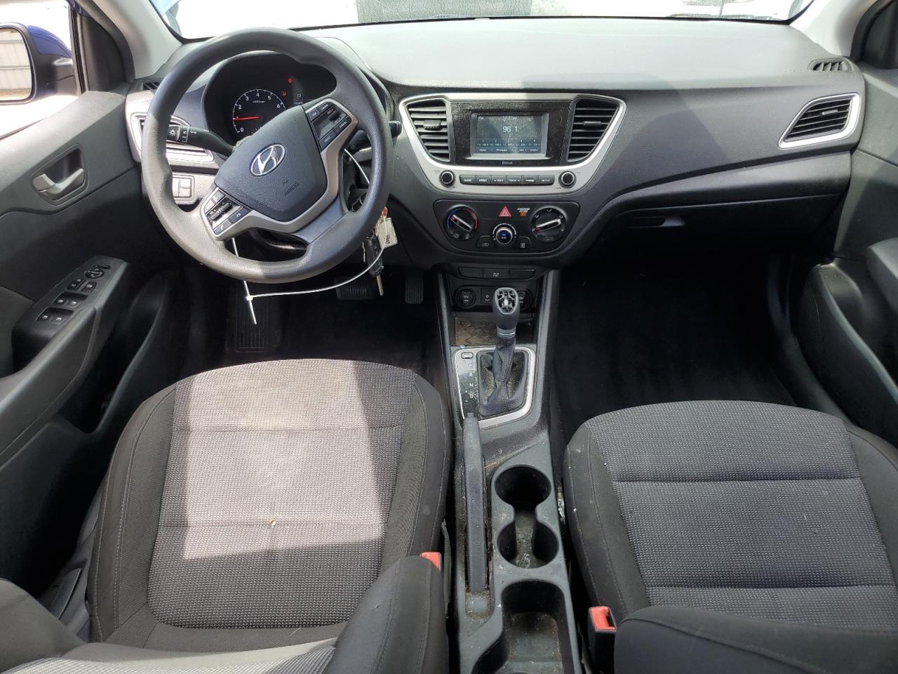 2021 Hyundai Accent Se VIN: 3KPC24A63ME137402 Lot: 70725035