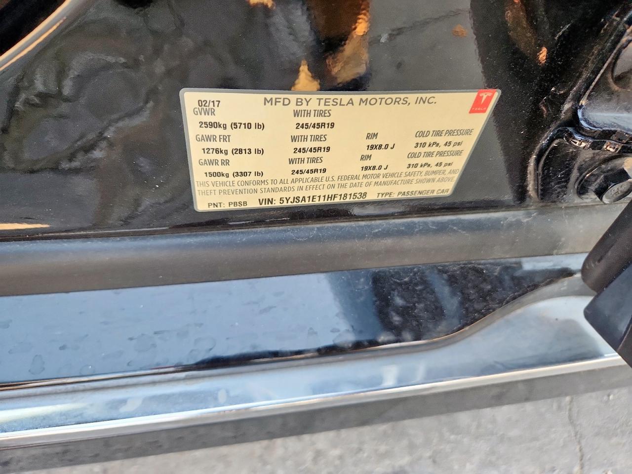 2017 Tesla Model S VIN: 5YJSA1E11HF181538 Lot: 72053625
