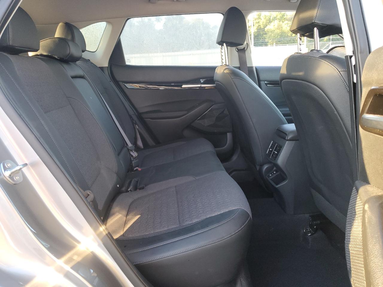 2025 Kia Seltos S VIN: KNDEUCAA2S7768771 Lot: 80101415