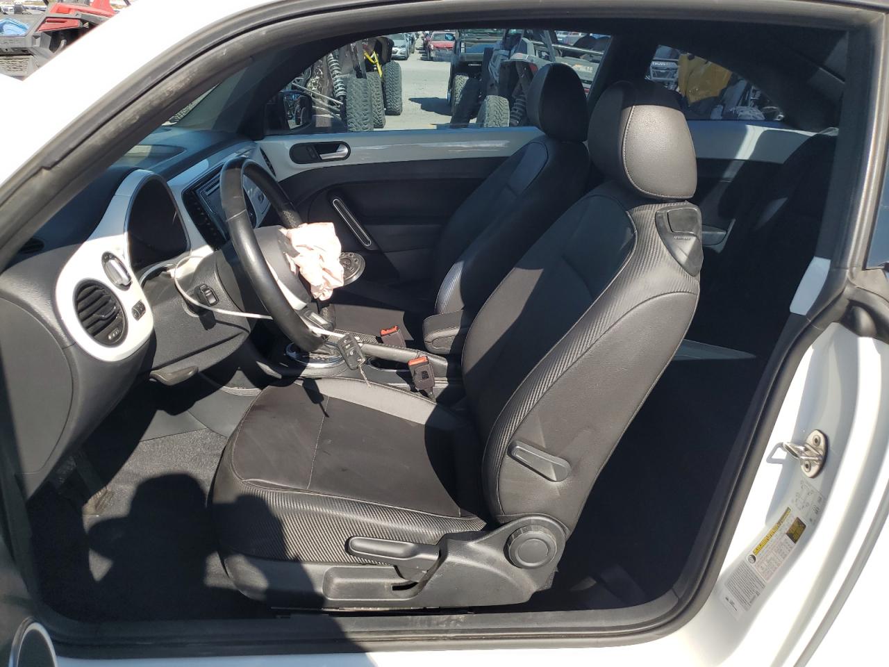 2016 Volkswagen Beetle Se VIN: 3VWJ17AT8GM633689 Lot: 71489065