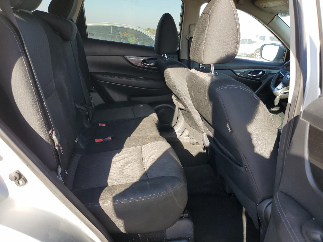 2019 Nissan Rogue S VIN: KNMAT2MV4KP522590 Lot: 84034765